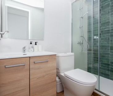 Carrer de Josep Benlliure, Valencia, Valencian Community 46011 - Photo 3