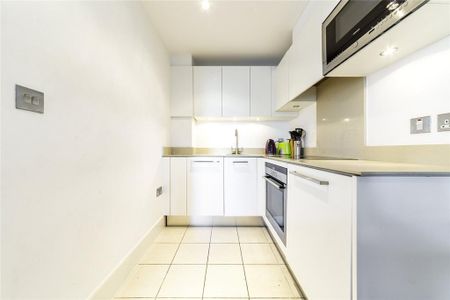 Studio to rent - Photo 5