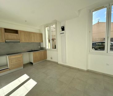 Appartement à louer 2 pièces • 35 m2 La Seyne-sur-Mer - Photo 5
