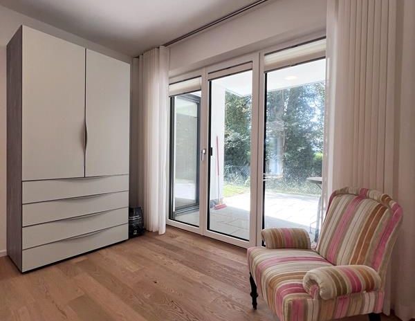 Neuwertige möblierte 4-Zimmer Wohnung befristet auf 3 Jahre - Photo 1