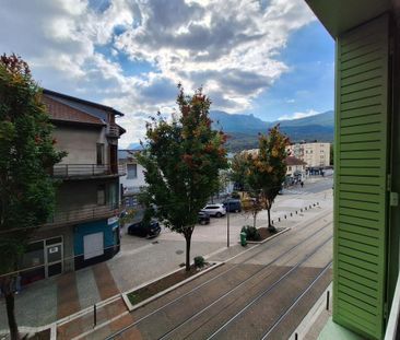 Appartement 3 pièces - Fontaine – 48 avenue Aristide Briand - Photo 2