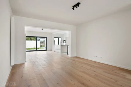 Ruime gezinswoning met tuin en polyvalente bureauruimte in Mechelen. - Photo 5