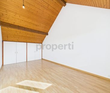 Maison jumelée rénovée de 5.5 pièces avec jardin, véranda et grand ... - Photo 1