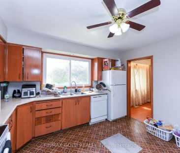 For Lease - 769 Stone Road, Guelph, Ontario - Photo 2