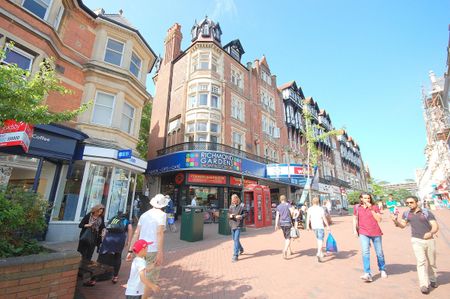 2 bed flat to rent in Dalkeith Steps, Bournemouth, BH1 - Photo 2