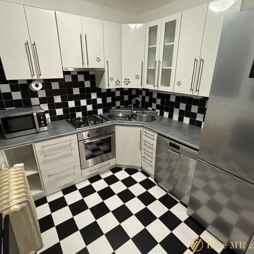 Pronájem bytu 3+1 72 m² - Photo 1