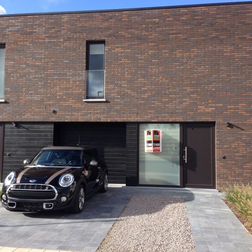 Modern afgewerkte en instapklare woning - Photo 1