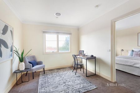 20 Kalang Road, Camberwell VIC 3124 - House For Rent | Domain - Photo 3