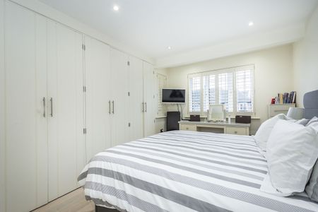 5 bedroom semi-detached house to rent - Photo 3