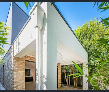 Open the Door to Designer Living Between the City and the Sea - Photo 5