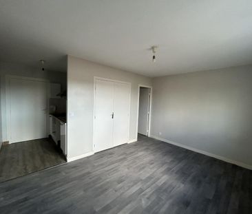 Location Appartement 1 pièce 23m² RIORGES 42153 - Photo 4