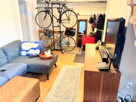 For Lease - 150 Florence Street Unit# B, Ottawa Centre, Ontario - Photo 1