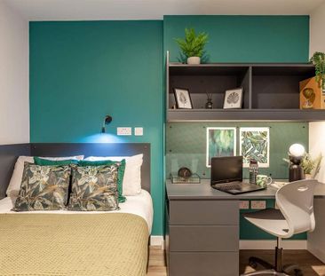 1 bedroom in a flat share to rent - Photo 5