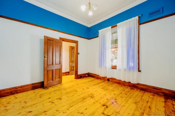 2 Bed, 1 Bath - Photo 1