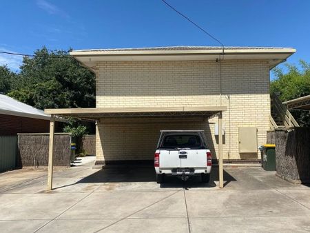 Convenient & Comfortable Living in Cumberland Park - Photo 3