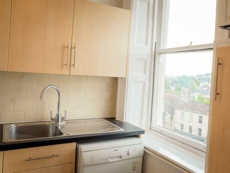 1 bedroom apartment to rent - Photo 5