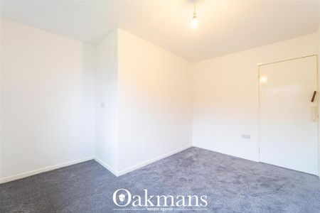 2 bedroom maisonette to rent - Photo 5