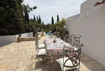 Cala Llonga, Balearic Islands 07849