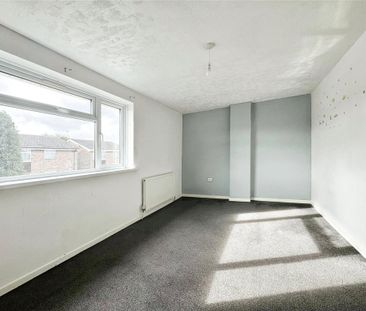 3 bedroom end of terrace house to rent - Photo 4