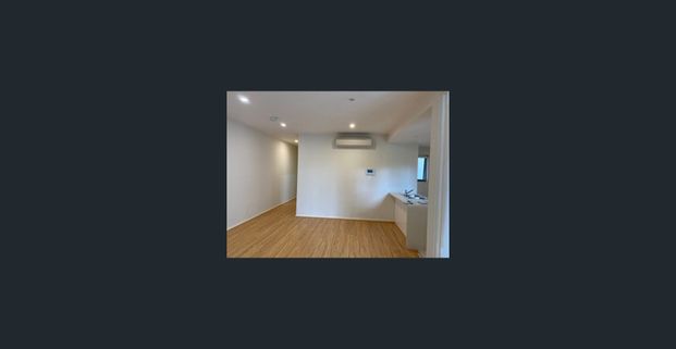 Opposite to Westfield Parramatta! 2 Bedrooms Apartment. - Photo 1