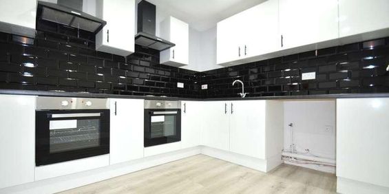 Charles Road, Staines-upon-thames, TW18 - Photo 3