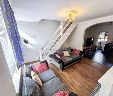 2 bed terraced house to rent in DH7 - Photo 2