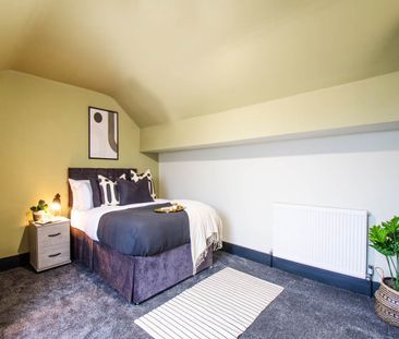 Woodville Mount (room 1), Middleton Park, Leeds - Photo 5