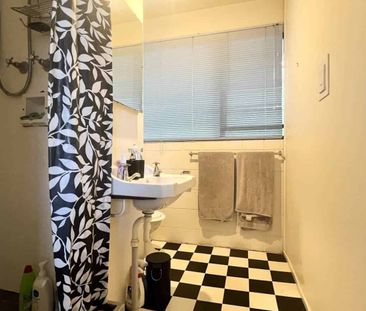 Studio Apartment - Photo 5