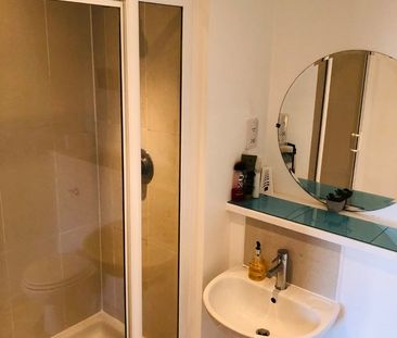 2 Bed Penthouse, Skyline, B1 - Photo 2