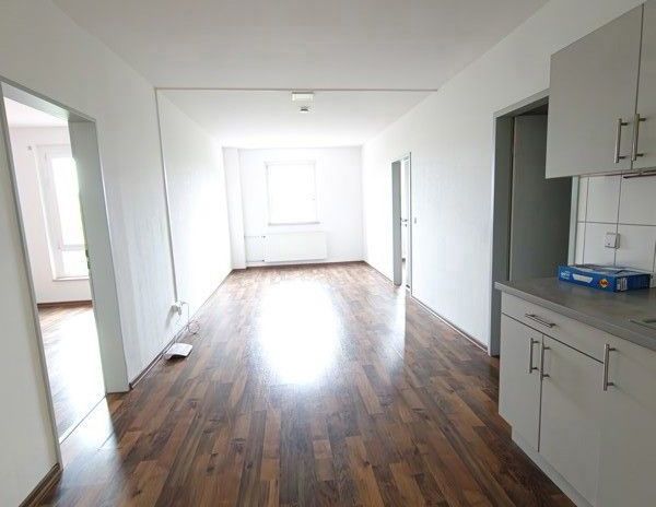 Studenten aufgepasst - Flat sharing möglich - Foto 1