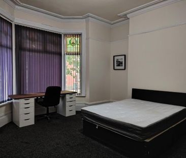 1 bedroom in a house share to rent - Photo 4