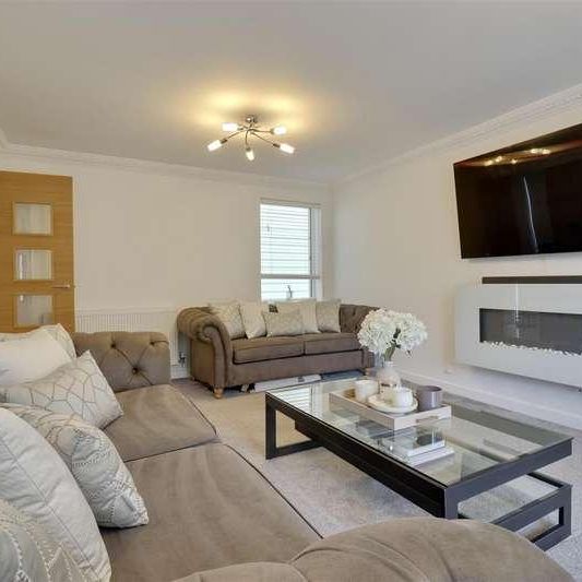 Skylark Meadows, Fareham, PO15 - Photo 1