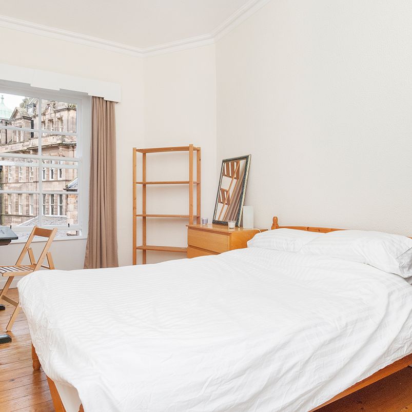 2111L - Cockburn Street, Edinburgh, EH1 1BS - Photo 1