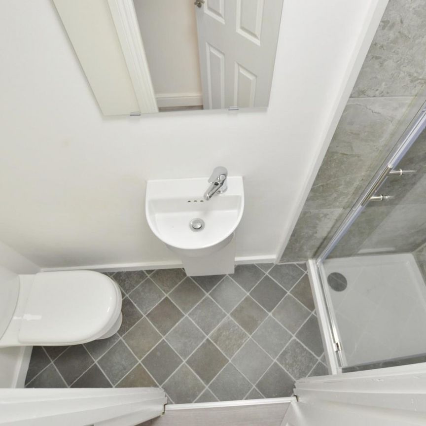 4 bedroom House To Let - Photo 1