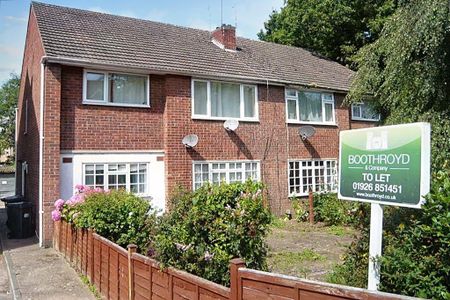 2 bedroom maisonette to rent - Photo 2