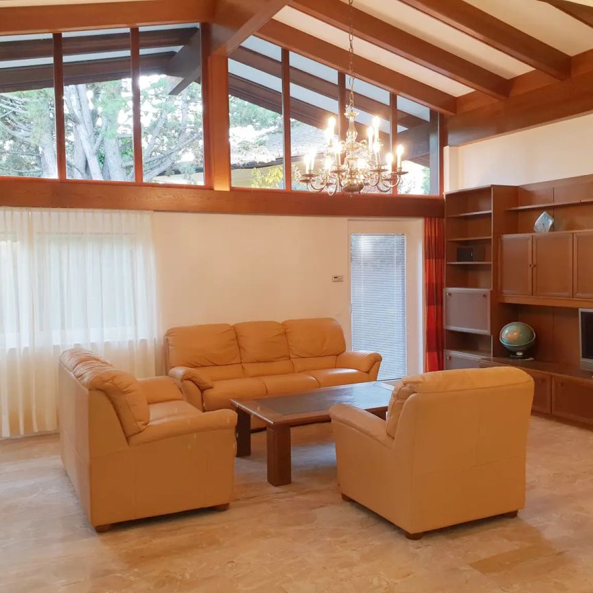 Edler Bungalow mit Keller + Garage in Top Lage! - Photo 1