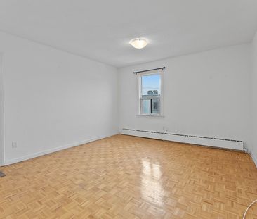 For Lease - 5 Crang Avenue Unit# 2, Toronto, Ontario - Photo 6