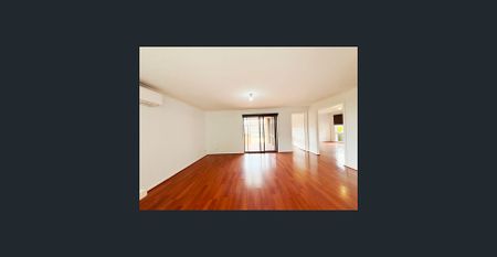 Huge block in the heart of Craigieburn! - Photo 4