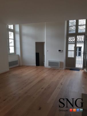 T2 RENOVE AVEC BALCON CENTRE VILLE - Photo 1