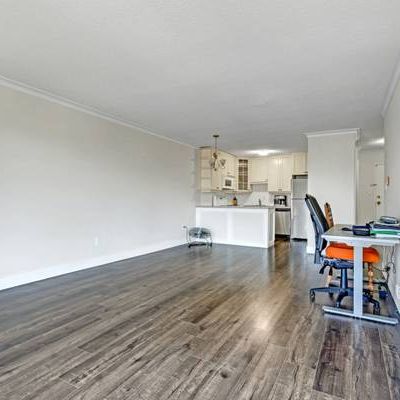 Beautiful Spacious 1 Bedroom Apartment In Vancouver - Photo 1