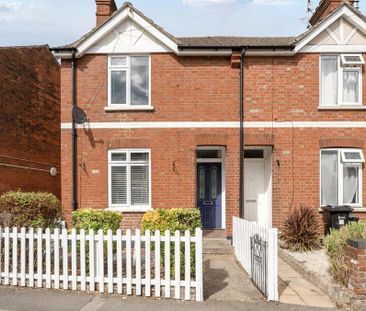 3 bedroom end of terrace house to rent - Photo 5