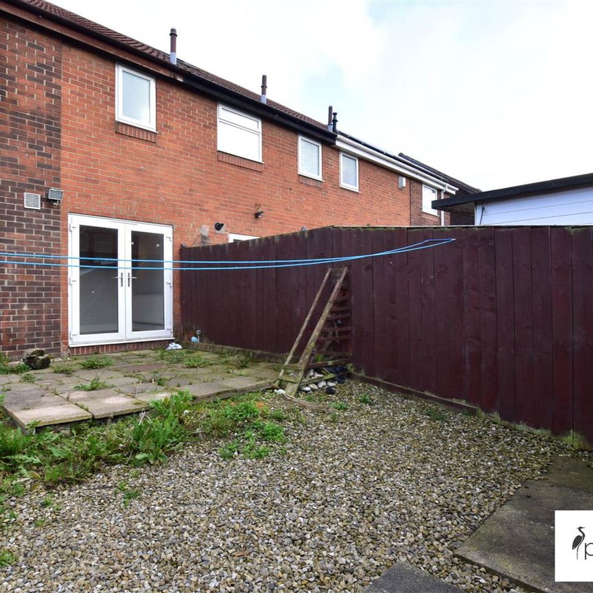 Bradshaw Street, Town End Farm, Sunderland, Tyne And Wear, SR5 4HR - Photo 1