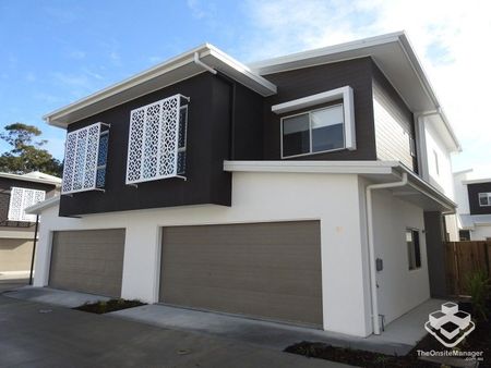 4 br Townhouses next door to Sunnybank Hills State School - Photo 4