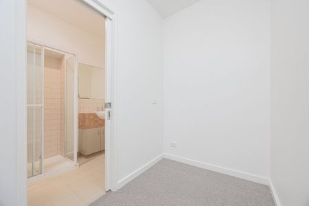 607/45 Victoria Parade, Collingwood VIC 3066 - Photo 2