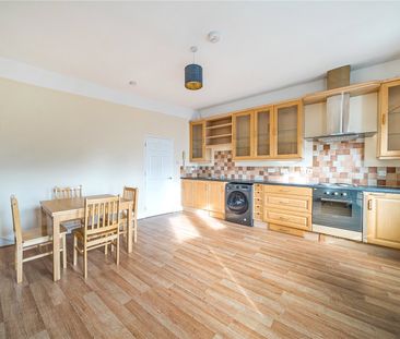 Vale Road, N4, London - Photo 5