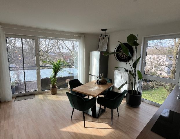 Moderne 2-Zimmer-Dachgeschosswohnung in Oldenburg/Ohmstede - Foto 1