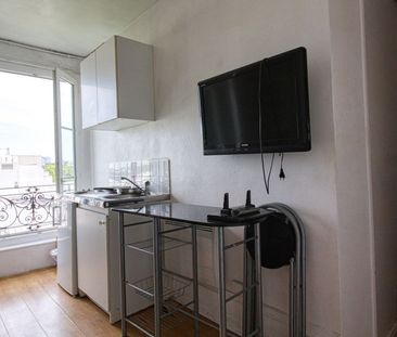 Appartement 1 pièce de 11 m² à Asnières-sur-Seine (92600) - Photo 2