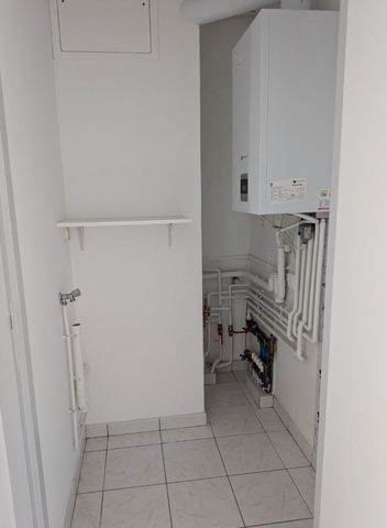 Location Appartement 3 pièces 78m² ANGERS 49100 - Photo 5