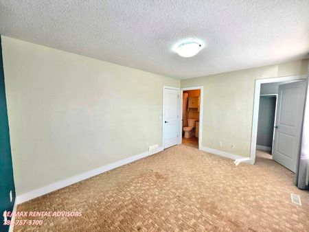 STUNNING 3 BED, 2.5 BATH SF HOME W/A BONUS ROOM & A DBL ATTACHED GARAGE IN THE COMMUNITY OF HARVEST RIDGE - Photo 4