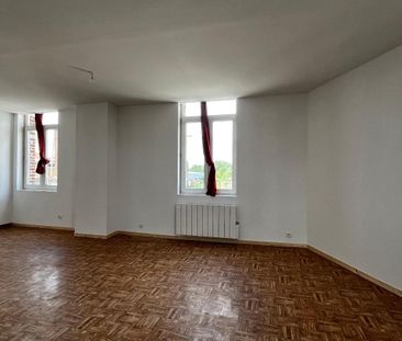Location Appartement 3 pièces 63m² ARMENTIERES 59280 - Photo 2